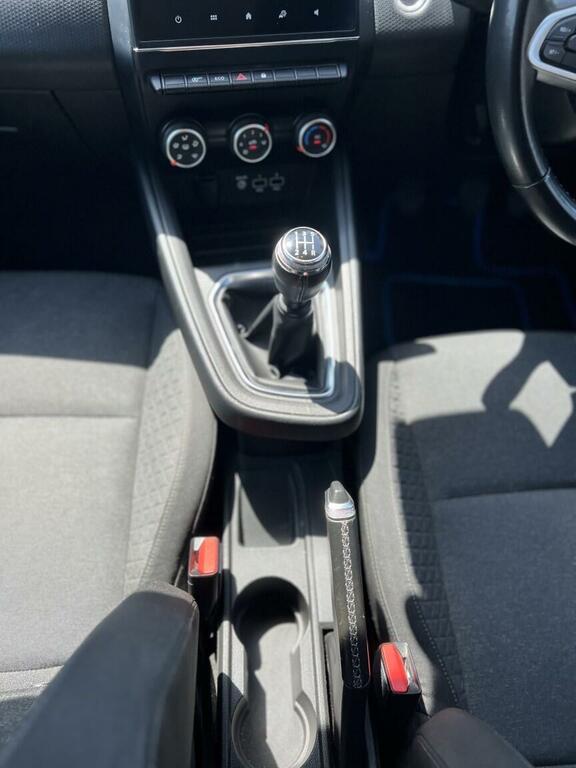 Renault Clio Hatchback White #37