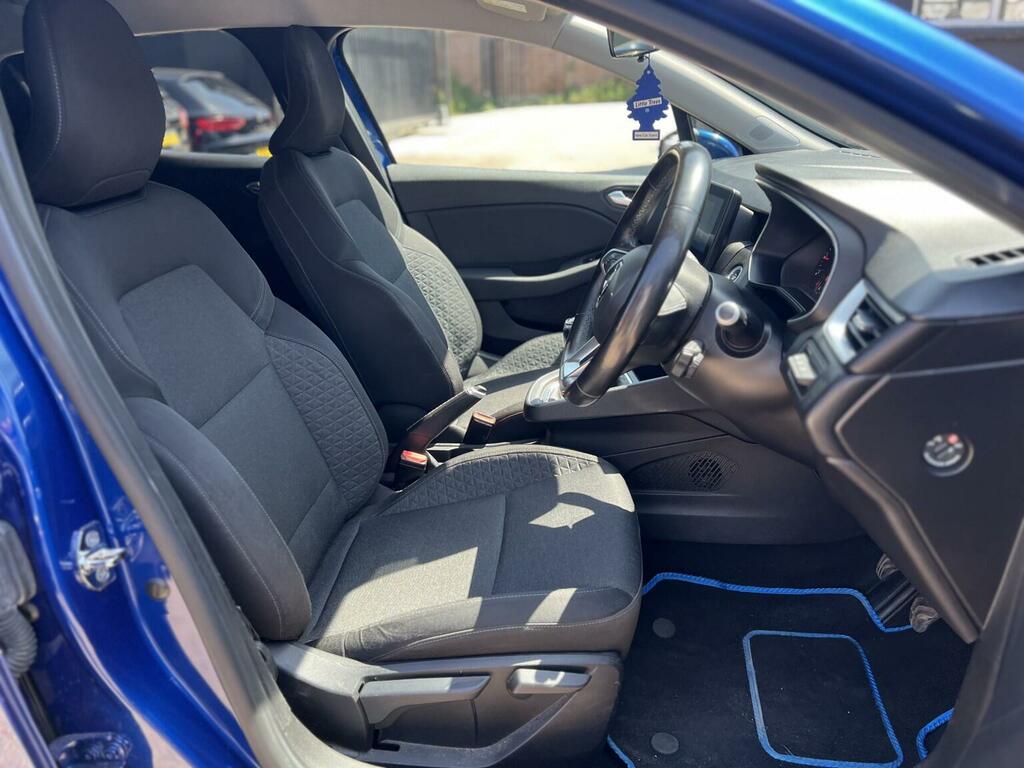 Renault Clio Hatchback White #50