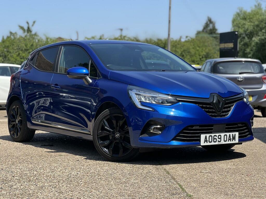 Renault Clio Hatchback White #2