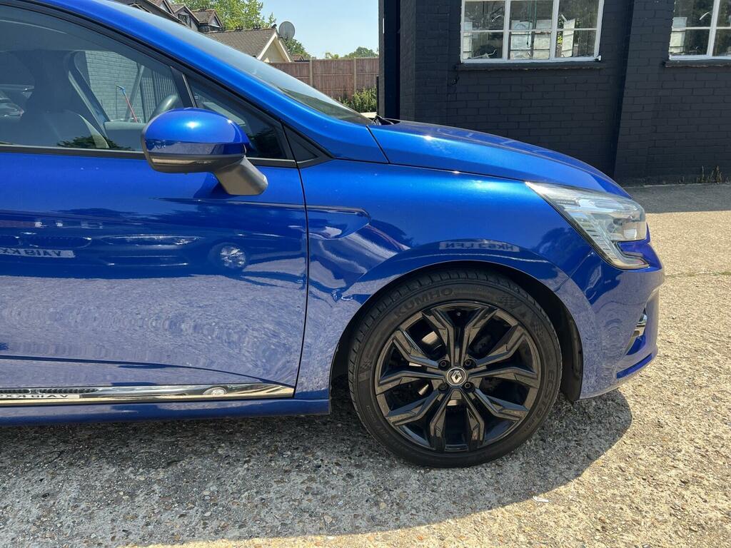 Renault Clio Hatchback White #18