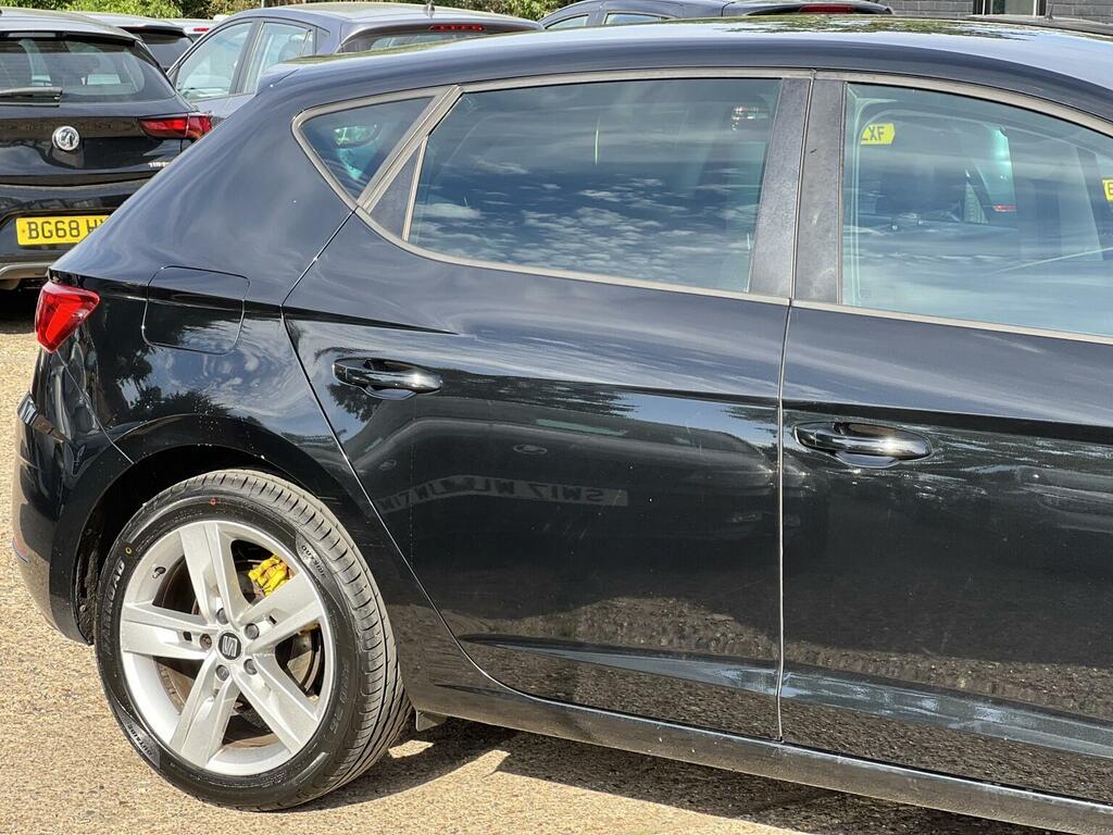 Seat Leon Fr Technology Black #6