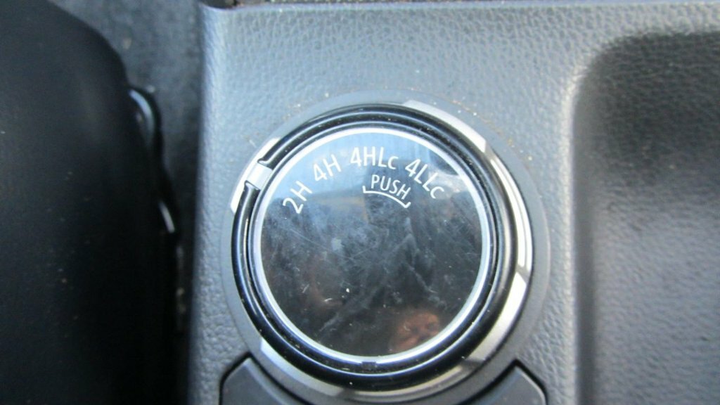 Mitsubishi L200 Double Cab Di-d 150 Barbarian 4Wd White #12