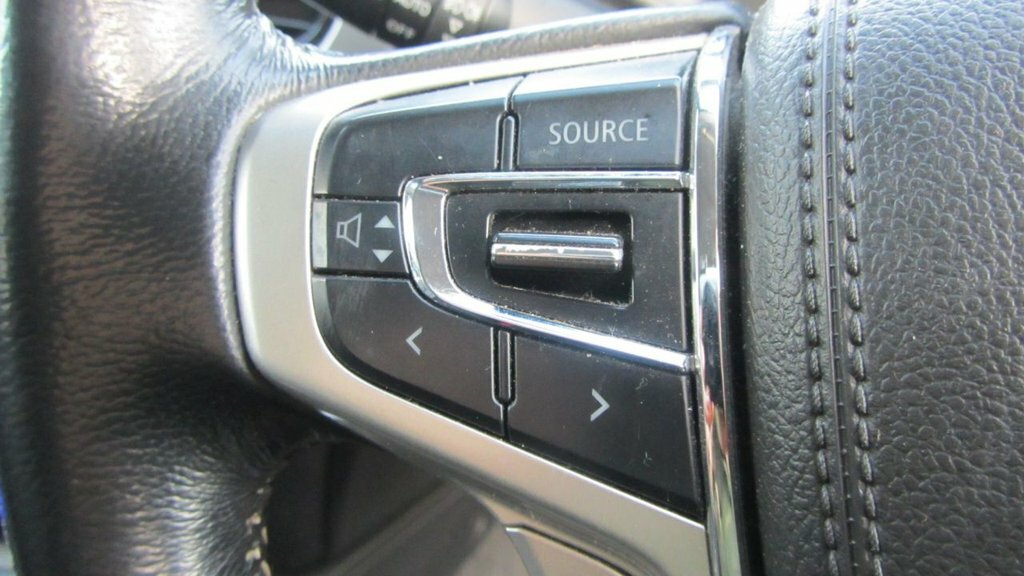 Mitsubishi L200 Double Cab Di-d 150 Barbarian 4Wd White #8