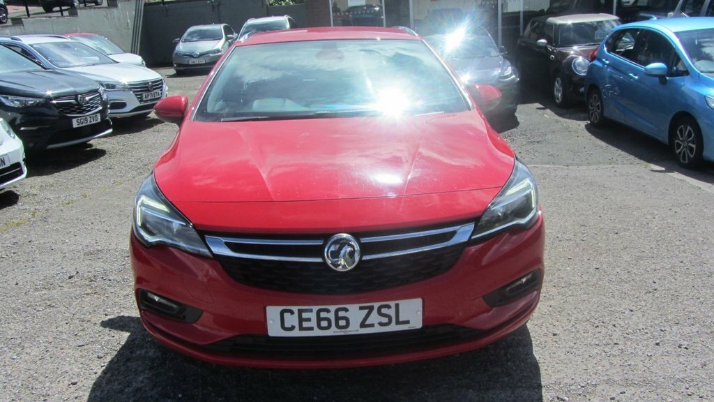 Vauxhall Astra 1.6L Elite Nav CE66ZSL Red #2