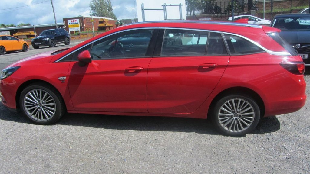Vauxhall Astra 1.6L Elite Nav CE66ZSL Red #4