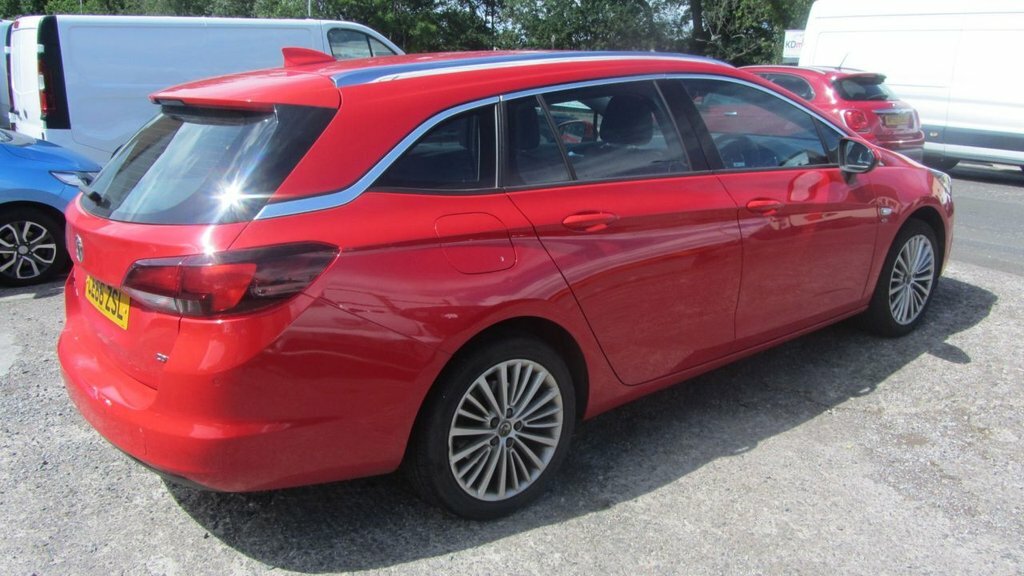 Vauxhall Astra 1.6L Elite Nav CE66ZSL Red #6