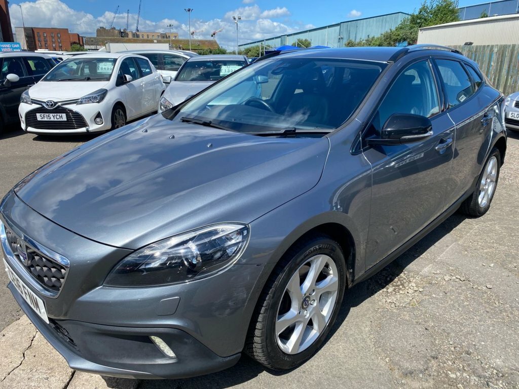 Volvo V40 Cross Country 2L Lux CE16FNM Grey #3