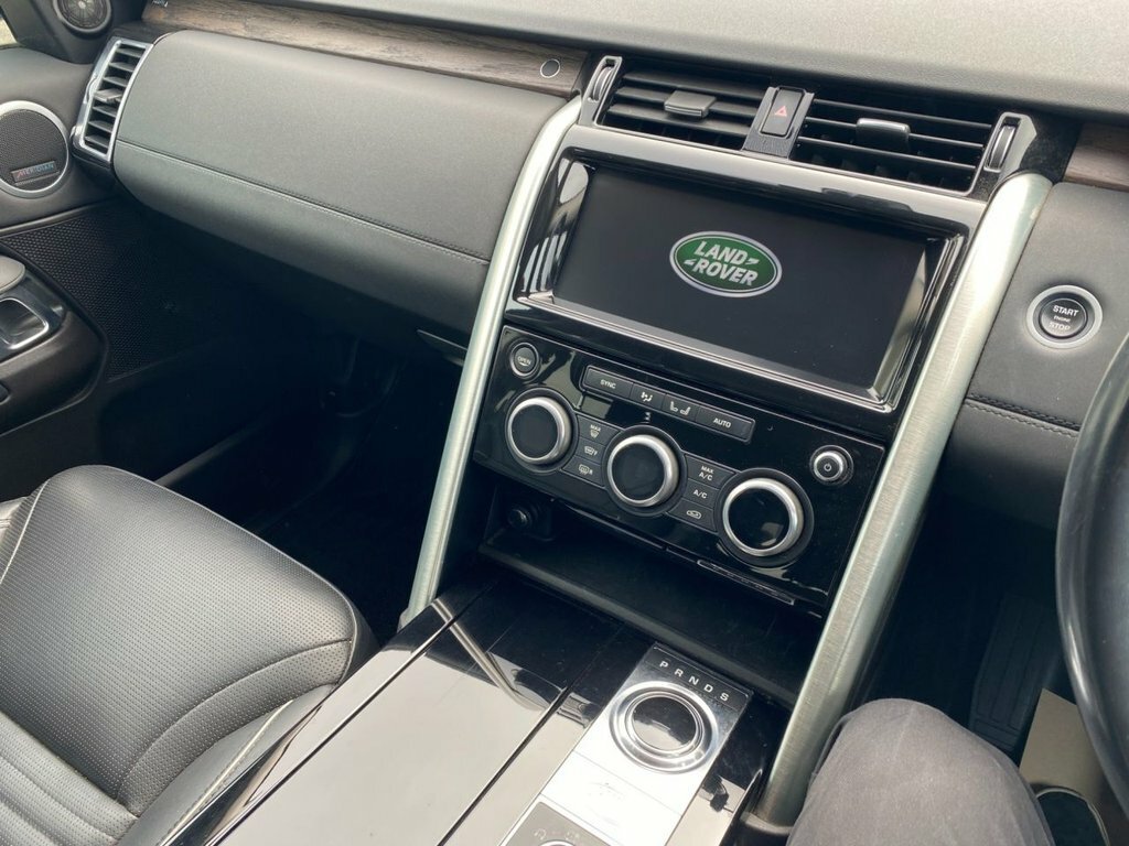 Land Rover Discovery Automatic Black #19