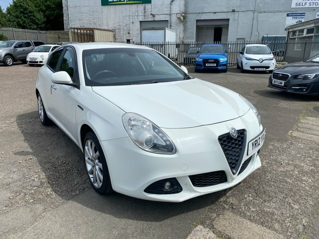 Alfa Romeo Giulietta 1.4L Lusso White