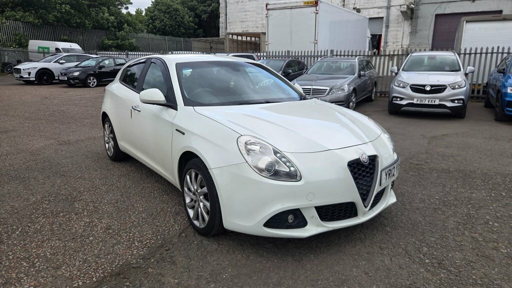 Alfa Romeo Giulietta 1.4L Lusso White #2