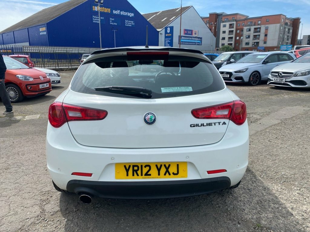 Alfa Romeo Giulietta 1.4L Lusso White #6