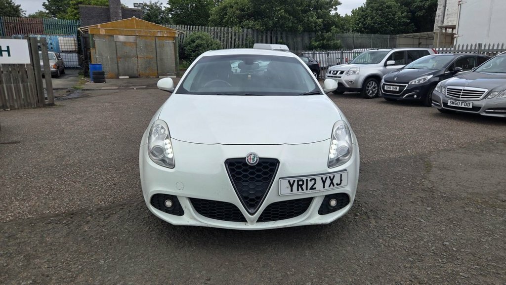 Alfa Romeo Giulietta 1.4L Lusso White #3