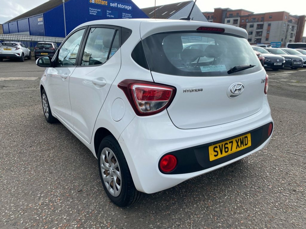 Hyundai I10 Hatchback Red #13