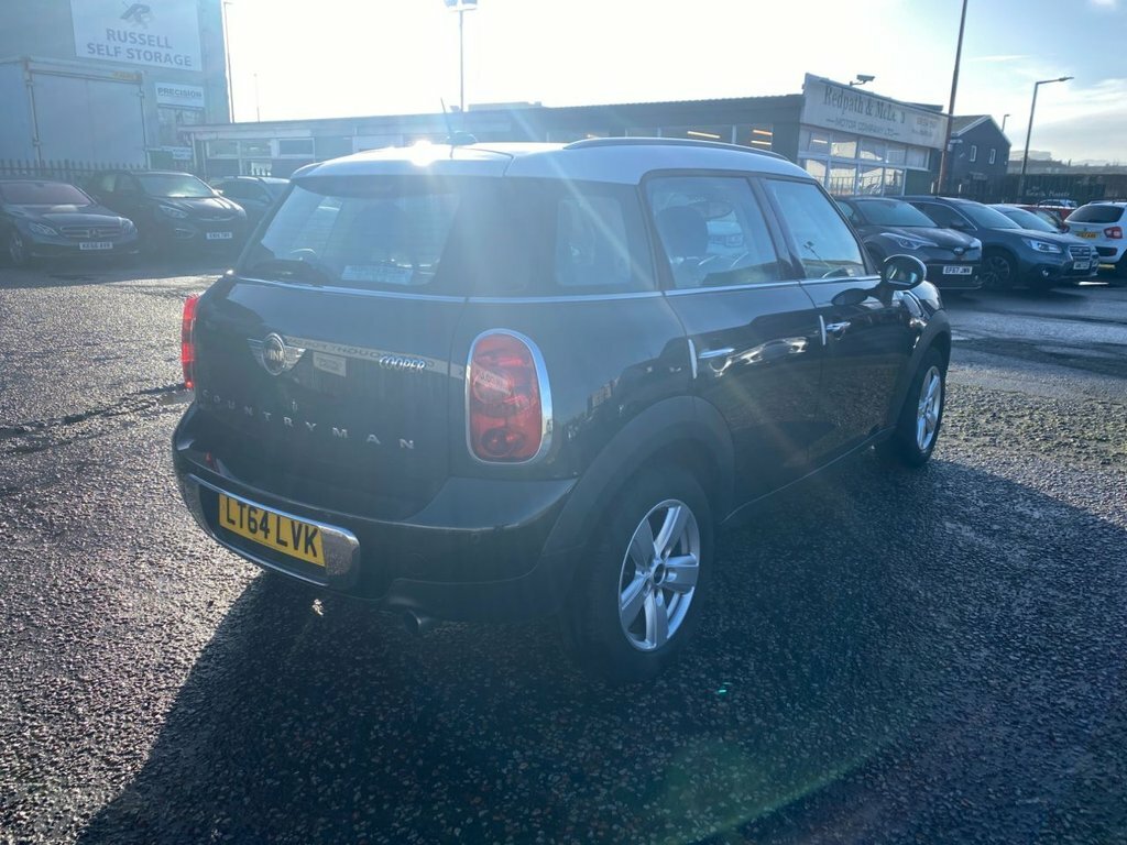 Mini Countryman One Black #7