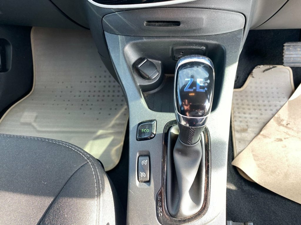 Renault Zoe Zoe Dynamique Nav Ze 40 A White #35