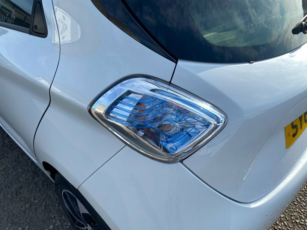 Renault Zoe Zoe Dynamique Nav Ze 40 A White #22