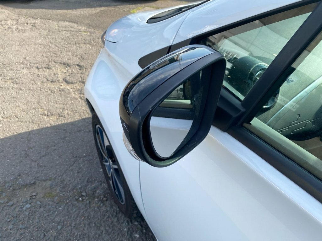 Renault Zoe Zoe Dynamique Nav Ze 40 A White #24