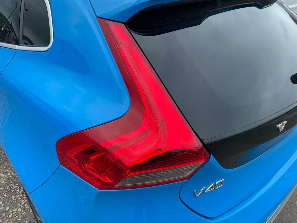 Volvo V40 D2 120 R Design Geartronic Blue #22