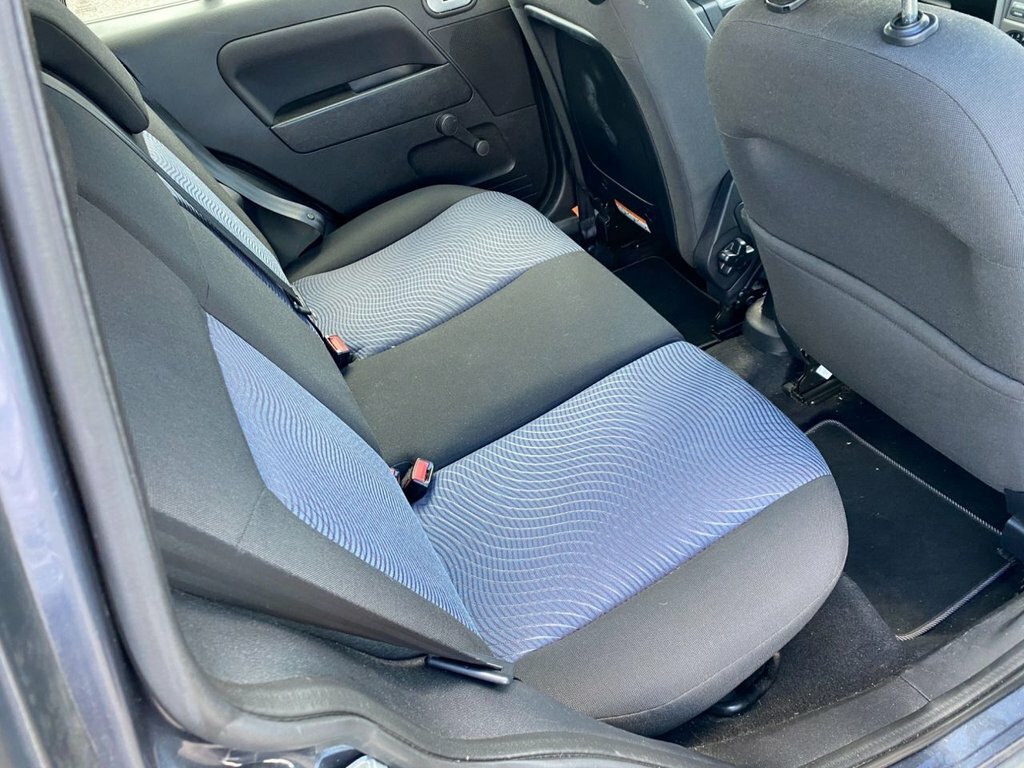 Ford Fusion 1.6 Titanium  #9