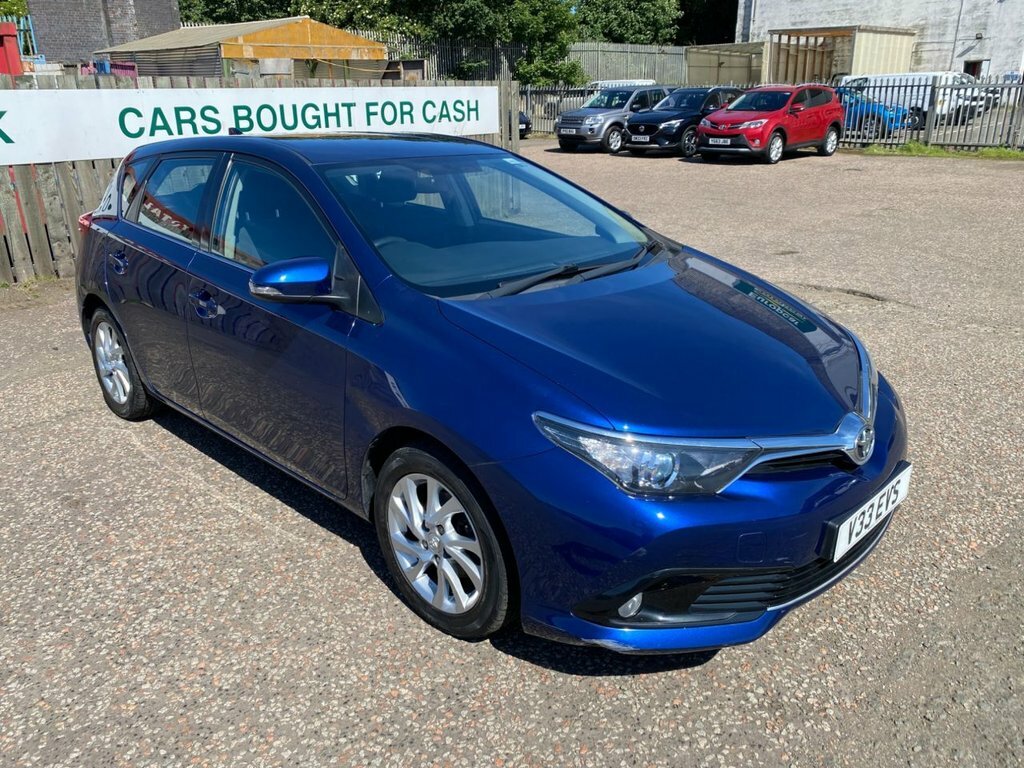 Toyota Auris 1.2L Icon Blue