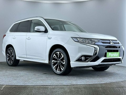 Mitsubishi Outlander 2015 65 2.0 White