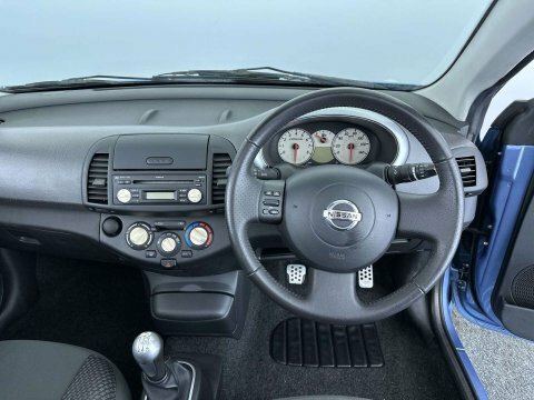 Nissan MICRA C+C 1.6 Pink Silver #22