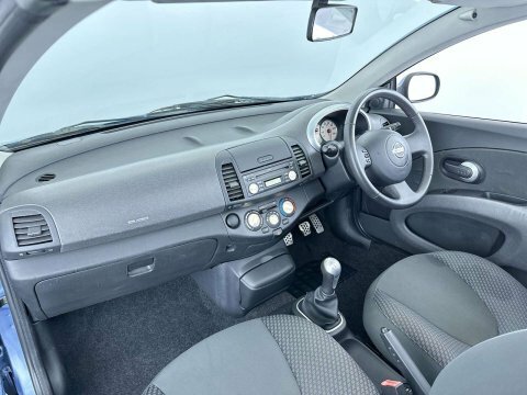 Nissan MICRA C+C 1.6 Pink Silver #21
