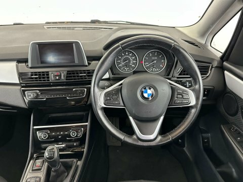 BMW 2 Series  White #10
