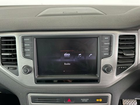 Volkswagen Golf SV Mpv Silver #14