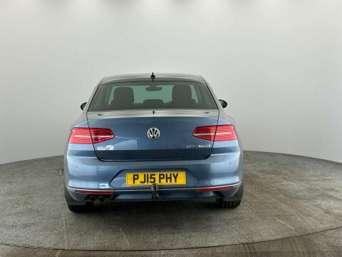 Volkswagen Passat 2015 15 2.0 Blue #5
