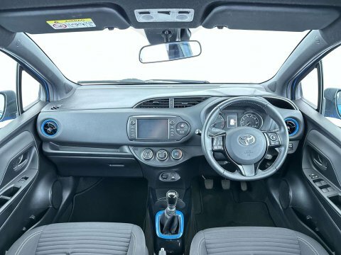 Toyota Yaris 2018 68 1.5 FR68ANY Blue #5