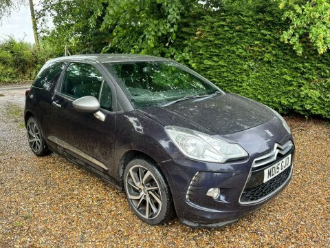 Citroen DS3 2015 15 1.2 Blue