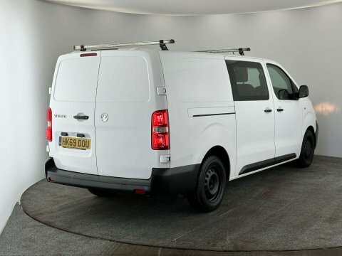 Vauxhall Vivaro 2019 69 2.0 White #4