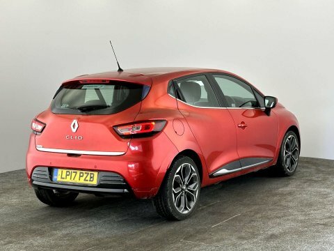 Renault Clio 2017 17 1.5 Red #4