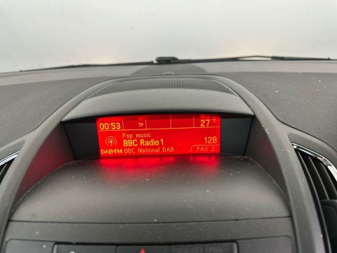 Vauxhall Zafira Tourer Se White #14