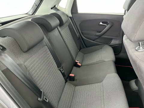 Volkswagen Polo Silver #8