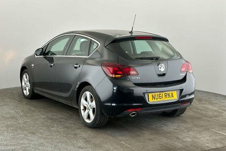 Vauxhall Astra Hatchback 2.0 Cdti Sri Euro 5 201161 Silver #20