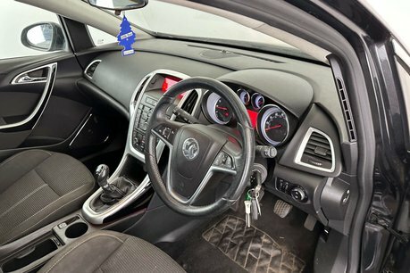 Vauxhall Astra Hatchback 2.0 Cdti Sri Euro 5 201161 Silver #25