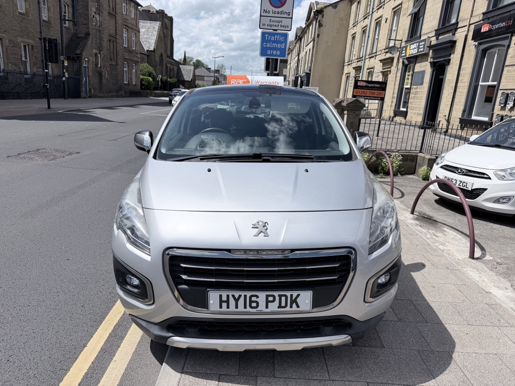 Peugeot 3008 1.6 Blue Hdi S S Allure Silver #2