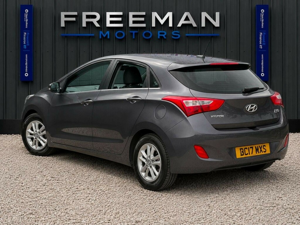 Hyundai I30 Hatchback 1.6 Crdi Blue Drive Se Nav Euro 6 Ss Grey #4