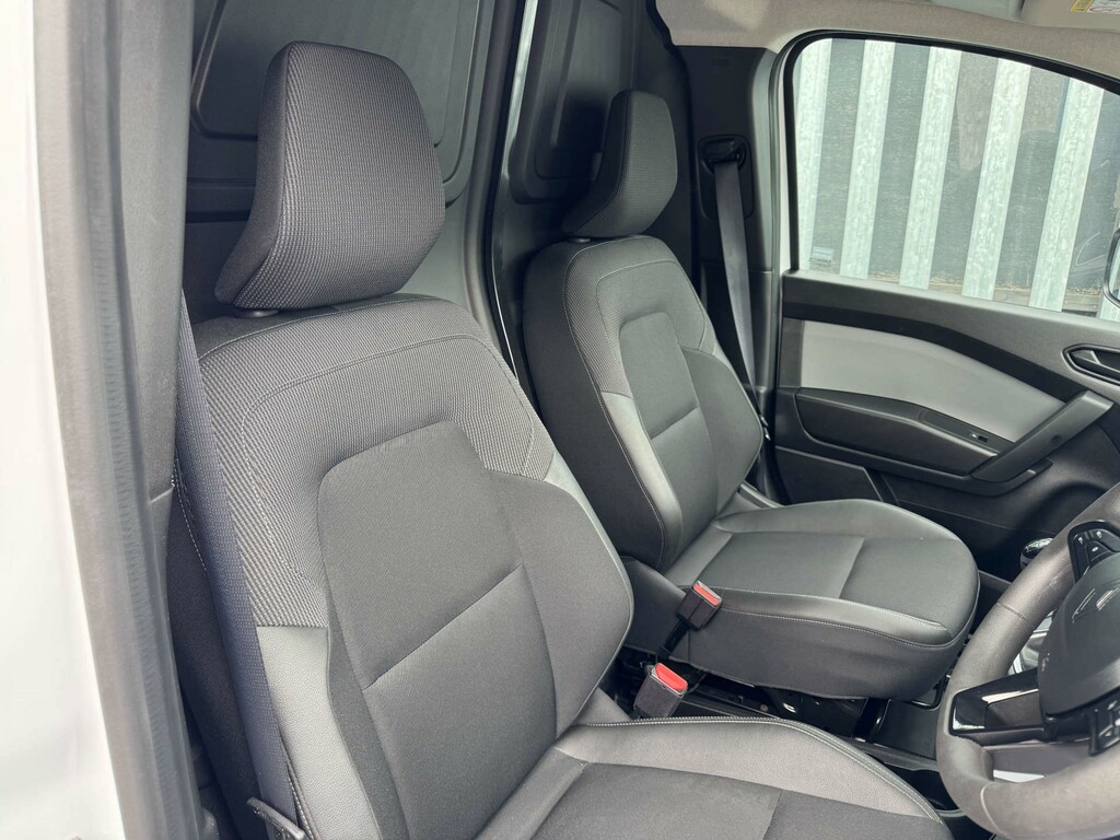 Renault Kangoo L1 Ml19 Blue Dci 95 Adce White #2