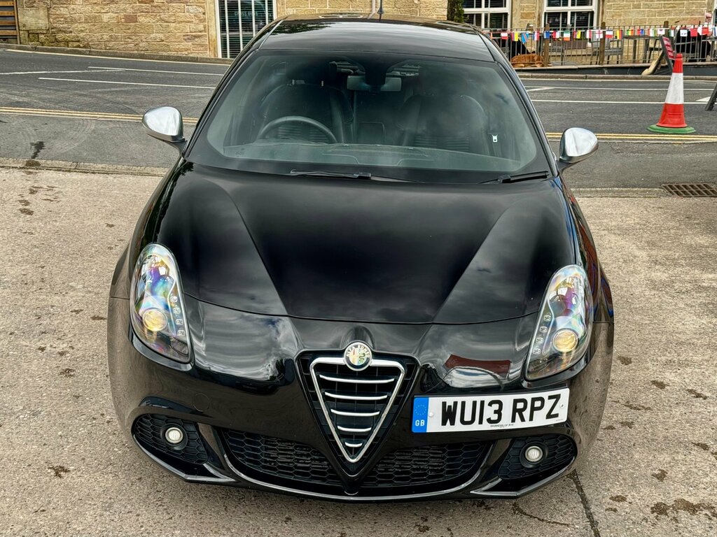 Alfa Romeo Giulietta 2.0 Jtdm-2 Veloce Hatchback Tct Euro 5 Black