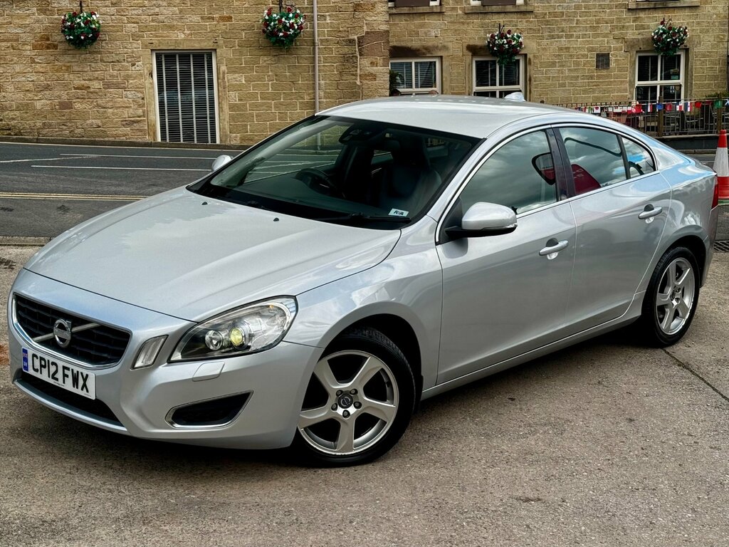 Volvo S60 2.0 D3 Se Lux Saloon Euro 5 Ss Silver #2