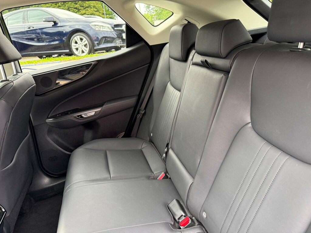 Lexus NX 450H 2.5 F-sport E-cvt Premium Plus Pack Silver #32