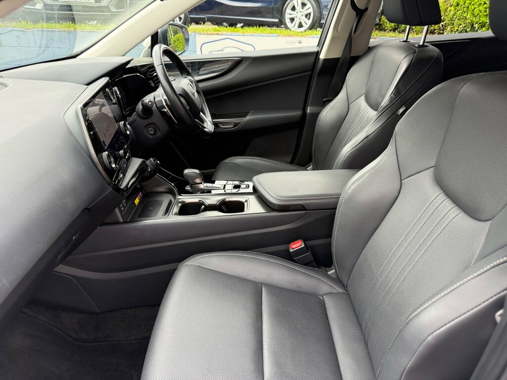 Lexus NX 450H 2.5 F-sport E-cvt Premium Plus Pack Silver #34