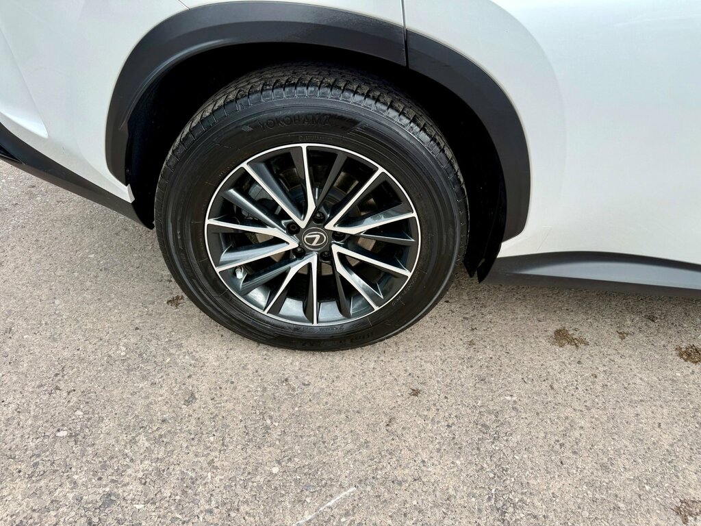 Lexus NX 450H 2.5 F-sport E-cvt Premium Plus Pack Silver #39