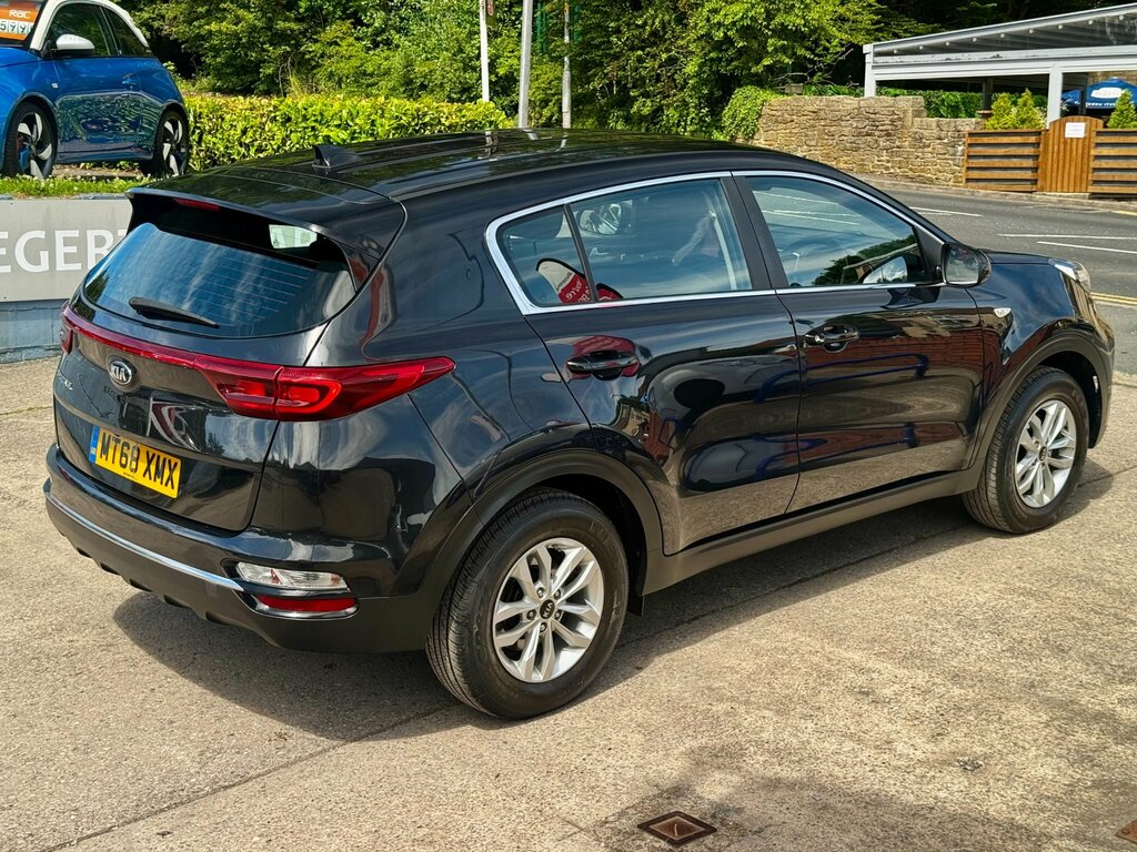 Kia Sportage 1.6 Gdi 1 Suv Euro 6 Ss 130 Black #4