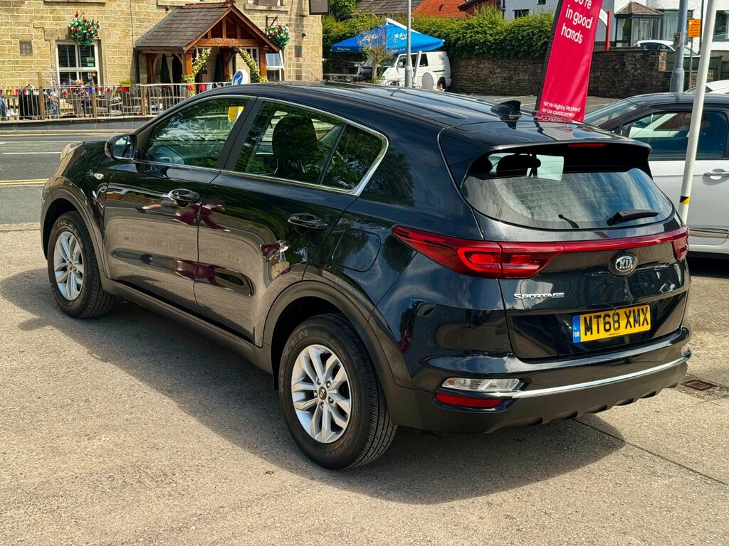Kia Sportage 1.6 Gdi 1 Suv Euro 6 Ss 130 Black #6