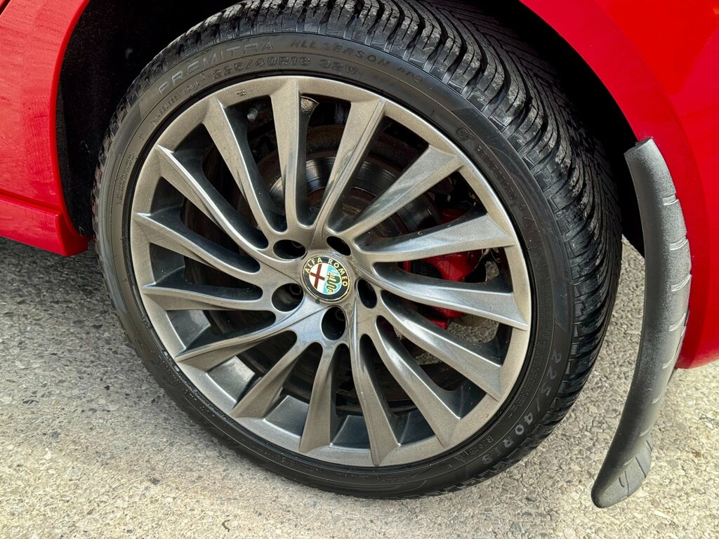 Alfa Romeo Giulietta 1.4 Tb Multiair Sprint 150 Bhp Red #74