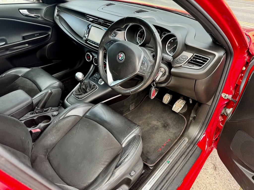 Alfa Romeo Giulietta 1.4 Tb Multiair Sprint 150 Bhp Red #12